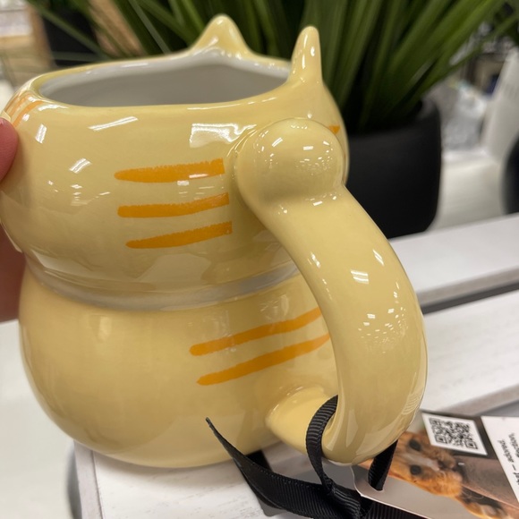 Orange Tabby Cat Figural Handpainted Ceramic Mug NWT - Picture 2 of 4